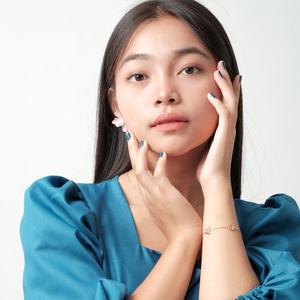 公奥婷